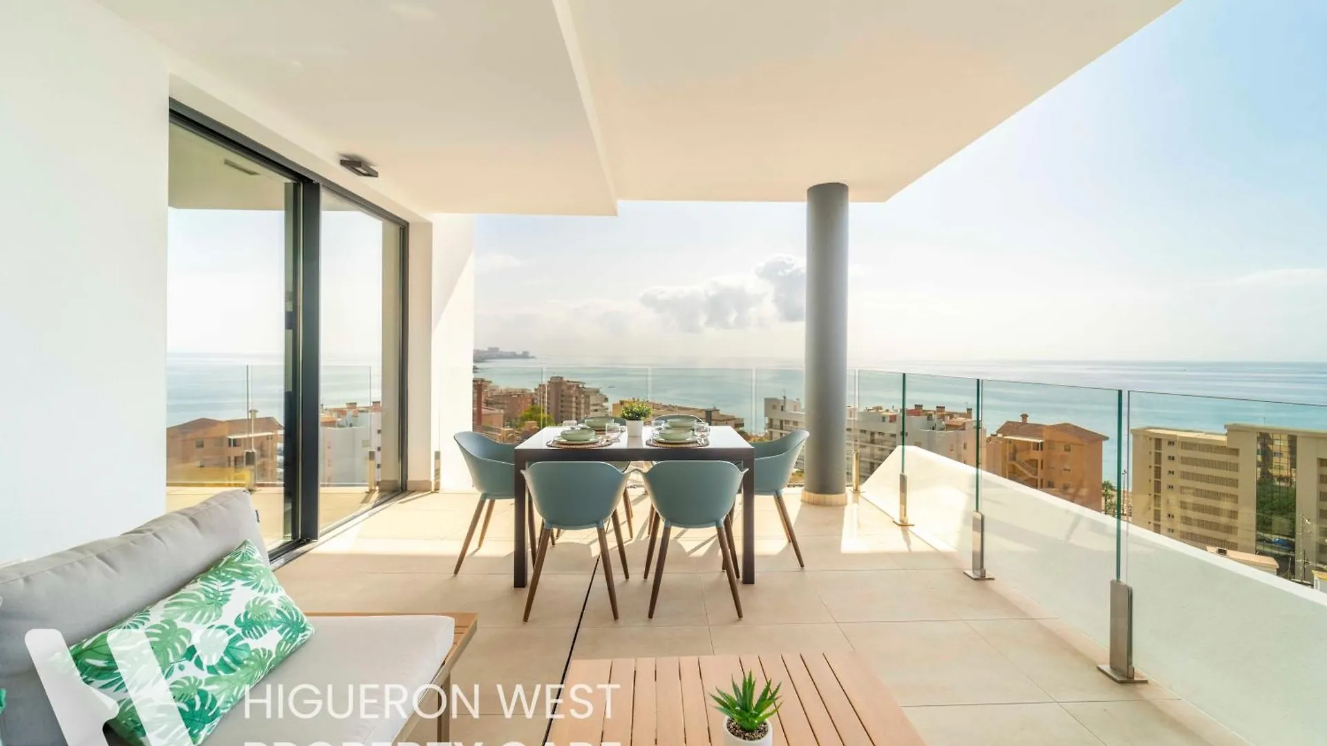 Apartment Seaviews Reserve Collection - La Vista Mar Azul By Hwpc Fuengirola Spain