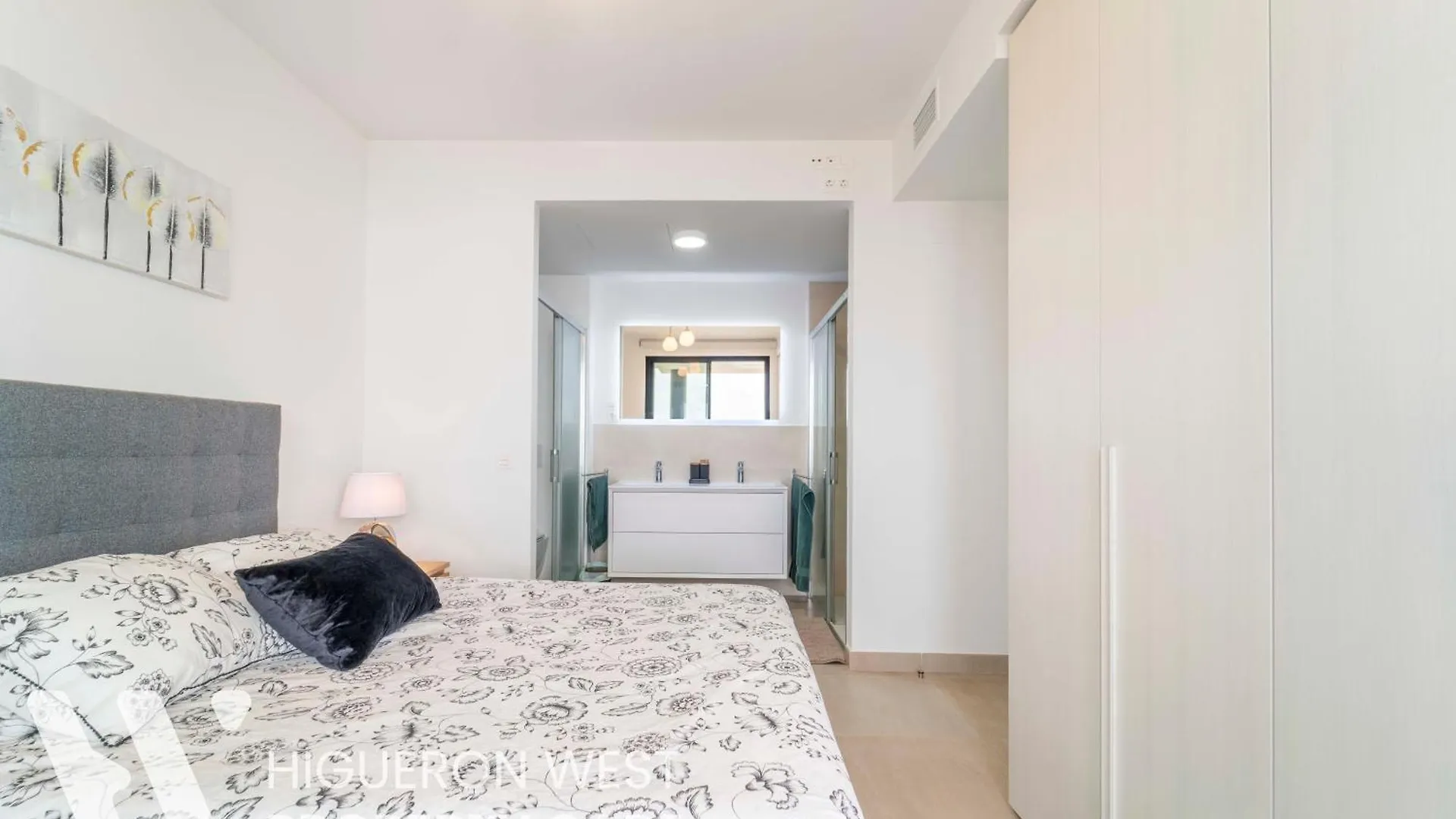 Apartamento Seaviews Reserve Collection - La Vista Mar Azul By Hwpc Fuengirola